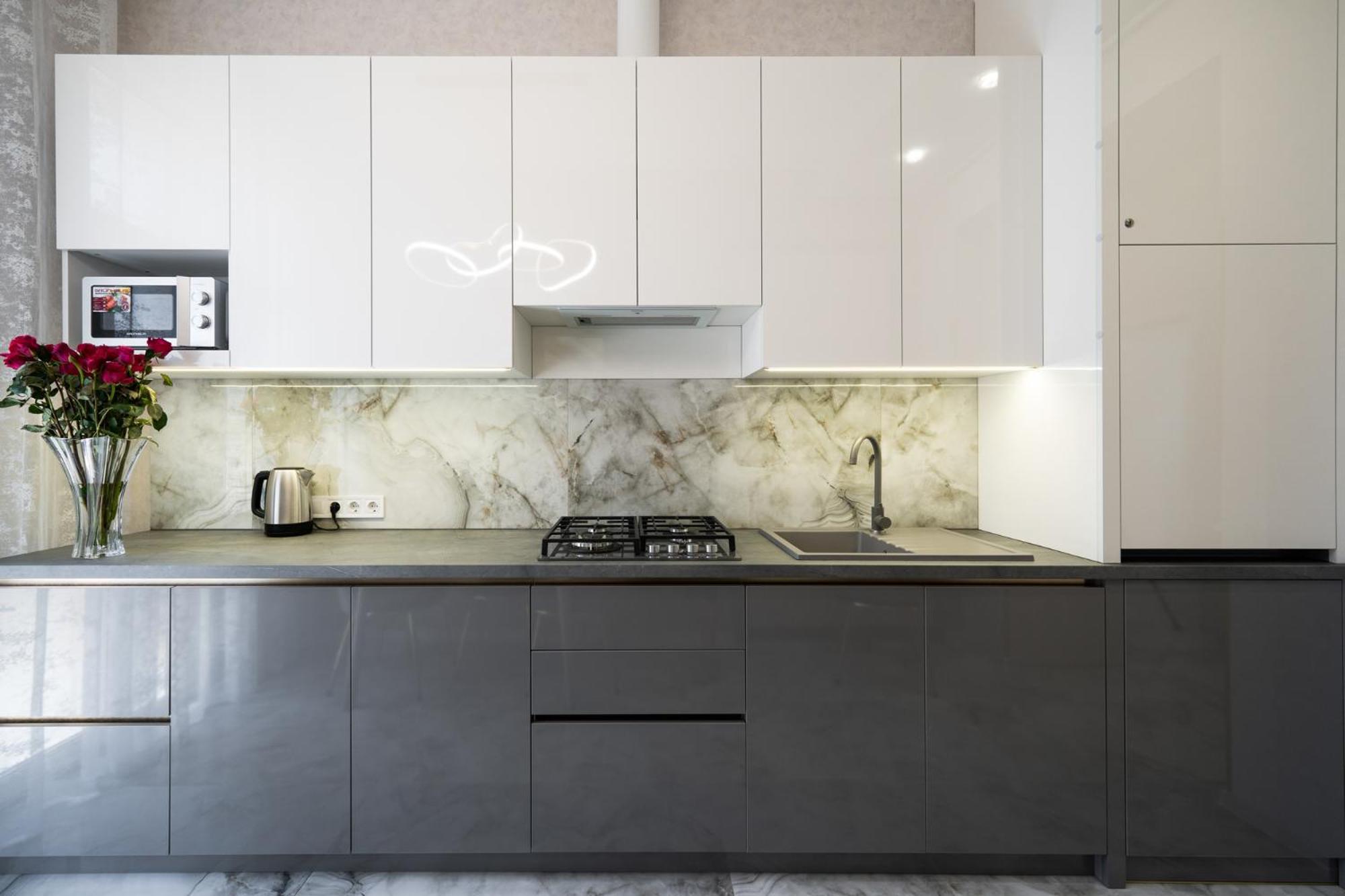 Rynok Square City Center Two Bedroom Apartment! Lviv Bagian luar foto